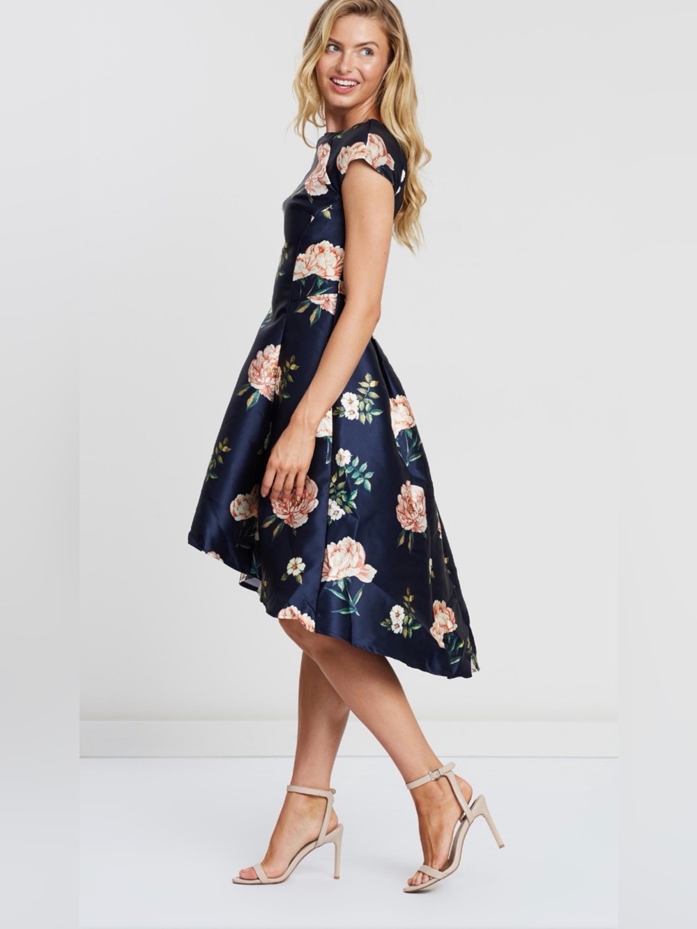 Chi Chi London Celina Floral High-Low Fit & Flare Dress Size US 6 / UK 10